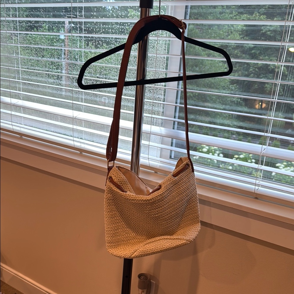 Montce Cream and Brown Woven Shoulder Bag